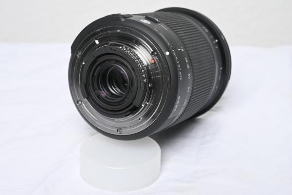 Sigma 18-300mm F3,5-6,3 DC Macro Nikon F -Gebrauchtartikel-